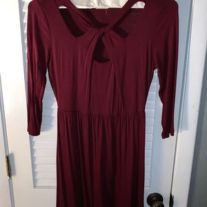 Twist neck 3/4 sleeve dress